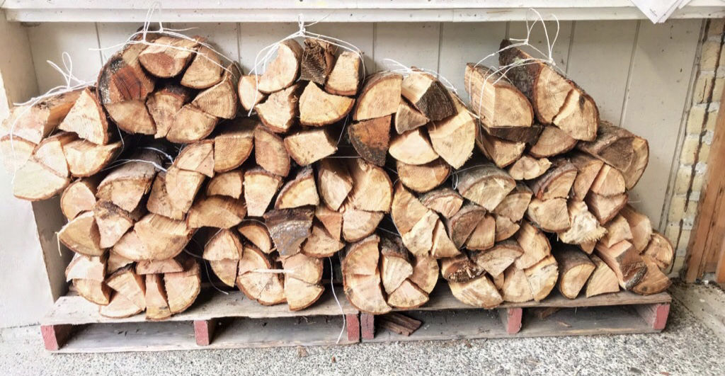 Seasoned firewood