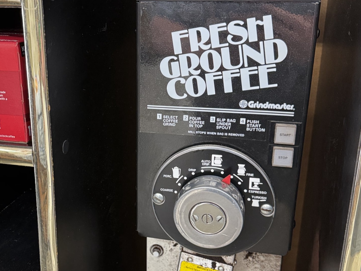 fresh ground coffee island java